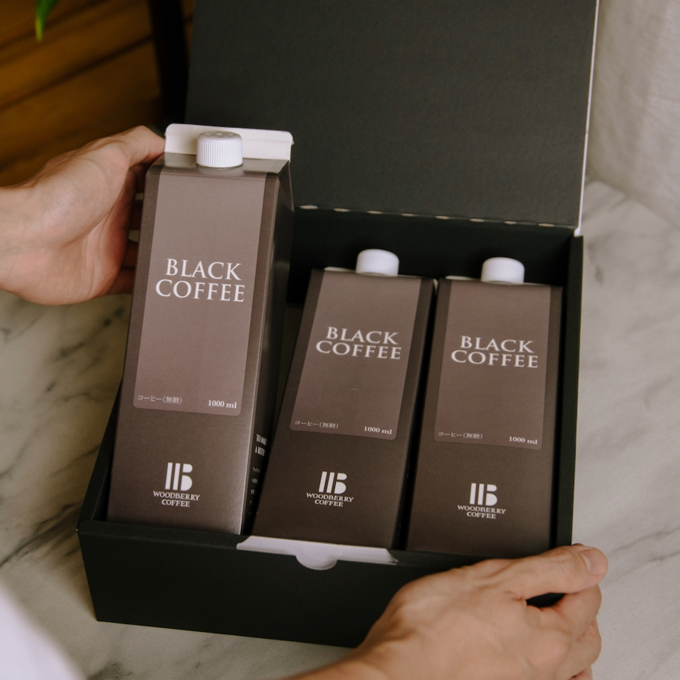 リキッドコーヒー(無糖) ギフトボックス 1000ml × 3本